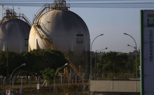 STF libera vídeos de depoimentos do inquérito do golpe