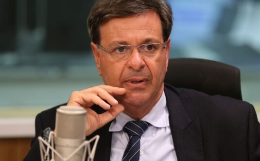 AGU: aposentados não precisam acionar Justiça por valores do INSS