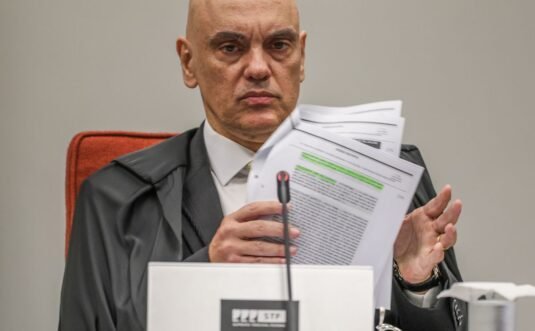 AGU chama de “sórdida” retaliação dos EUA a Moraes